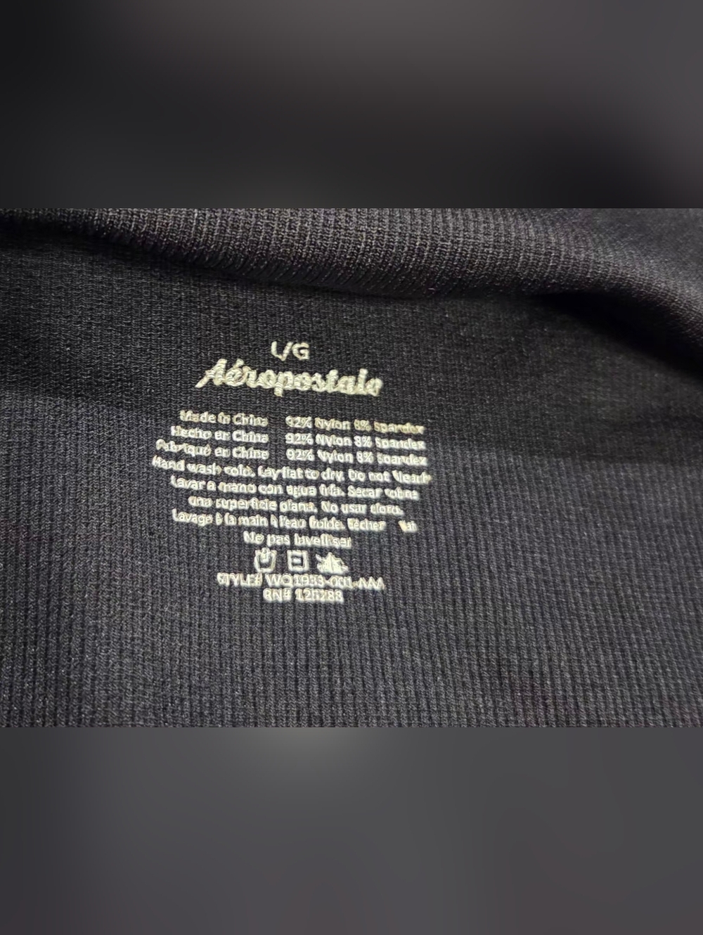Aeropostale Black Seamless Sports Bra W/ Logo Straps- Pads Included - Picture 2 of 3